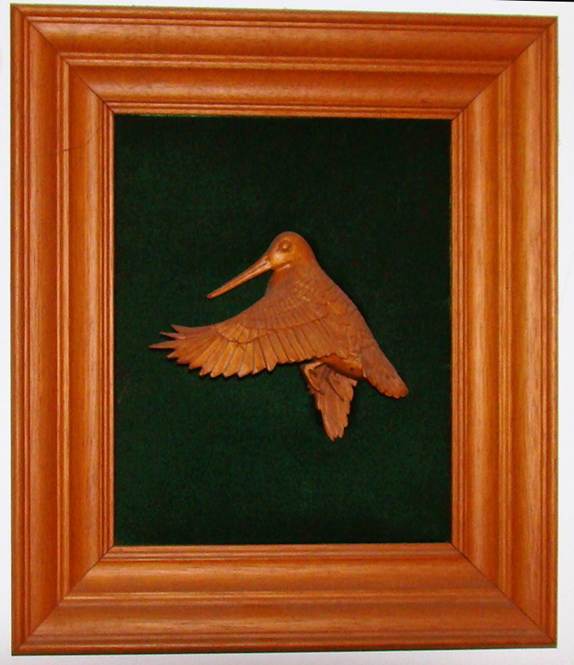 A wooden frame with a bird in it

AI-generated content may be incorrect.