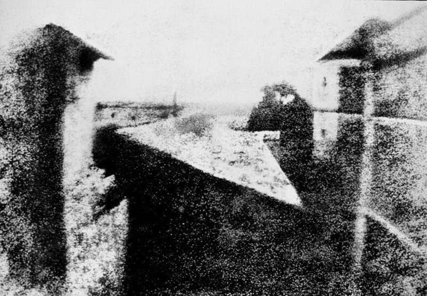 Tracing photography to the first photograph - Photoion School
