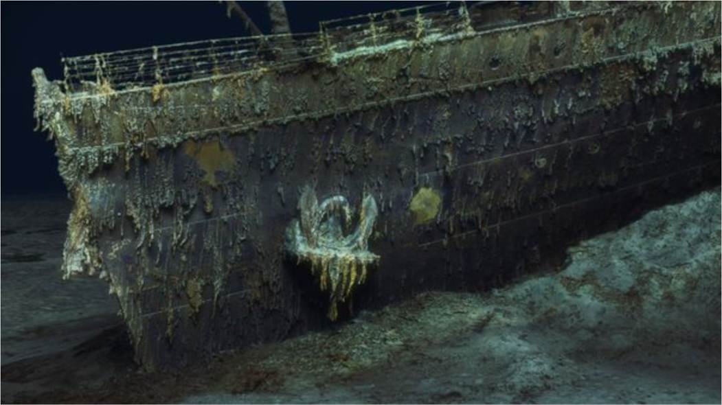 The Titanic shipwreck: Full-size images of the sunk ship revealed as ...