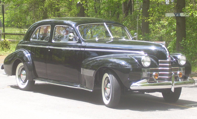 1940 Oldsmobile Series 90 Custom Cruiser 4 Door Sedan For Sale